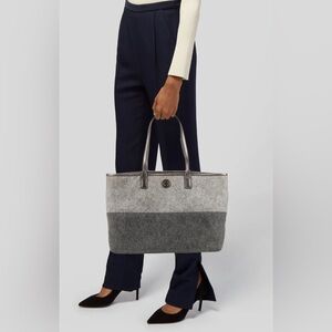 TORY BURCH Ashley Shopper Tote Grey.